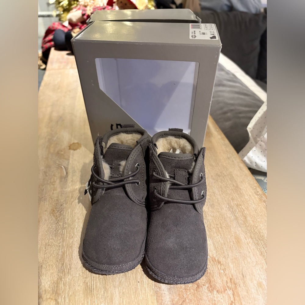 UGG Kids Baby NEUMEL